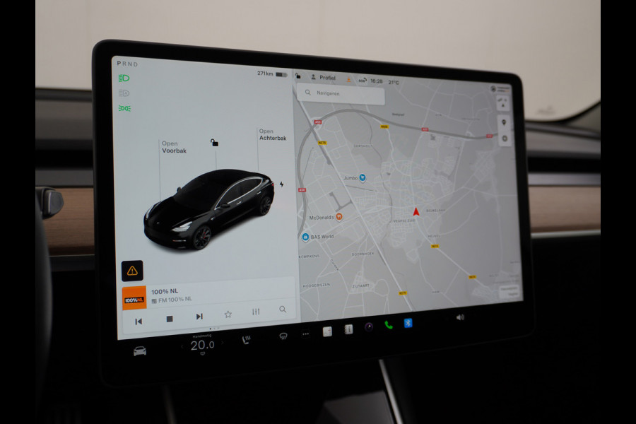 Tesla Model 3 Performance 513pk 0-100 3,4sec AWD Lmv 20" AutoPilot Panoramadak Adaptive Cruise Camera's Leer Pdc Wifi Ecc Elektr.-A-Klep+Stuur+Verst.Stoel+Geheugen Easy Entry Stoel+Bank-Verwarmd Keyless carbon spoiler rode remklauwen WiFi  75kWh 4WD 1e Eigenaar Origineel Nederlandse Auto SOH 88%