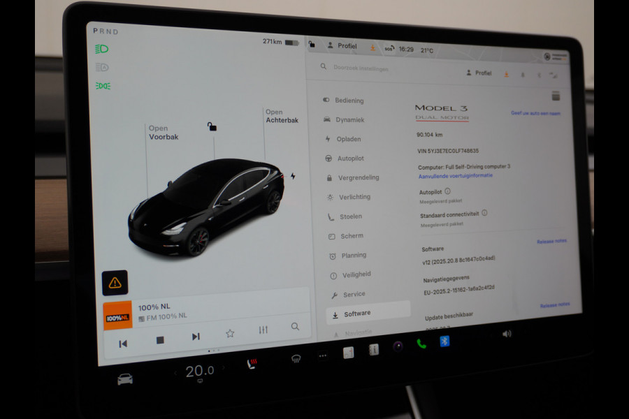 Tesla Model 3 Performance 513pk 0-100 3,4sec AWD Lmv 20" AutoPilot Panoramadak Adaptive Cruise Camera's Leer Pdc Wifi Ecc Elektr.-A-Klep+Stuur+Verst.Stoel+Geheugen Easy Entry Stoel+Bank-Verwarmd Keyless carbon spoiler rode remklauwen WiFi  75kWh 4WD 1e Eigenaar Origineel Nederlandse Auto SOH 88%