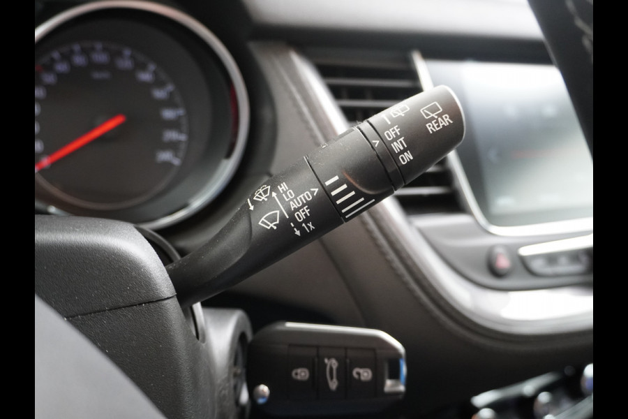 Opel Grandland X T 131pk 360Camera Navi 1/2Leer Apple/AndroidPdc Dab Ecc Tel. Isofix Mistlampen Blindspot Lane-dep. Bordherk. Usb Bluetooth CruiseControl Licht-/Zichtpakket Elek.Inkl.spiegels Elek.Ramen Led 17''LM 1.2 Turbo Business Elegance NL-auto! B- klasse EURO 6 Origin.NLse auto Volledig Dealer onderhouden laatste beurt bij 101.000km