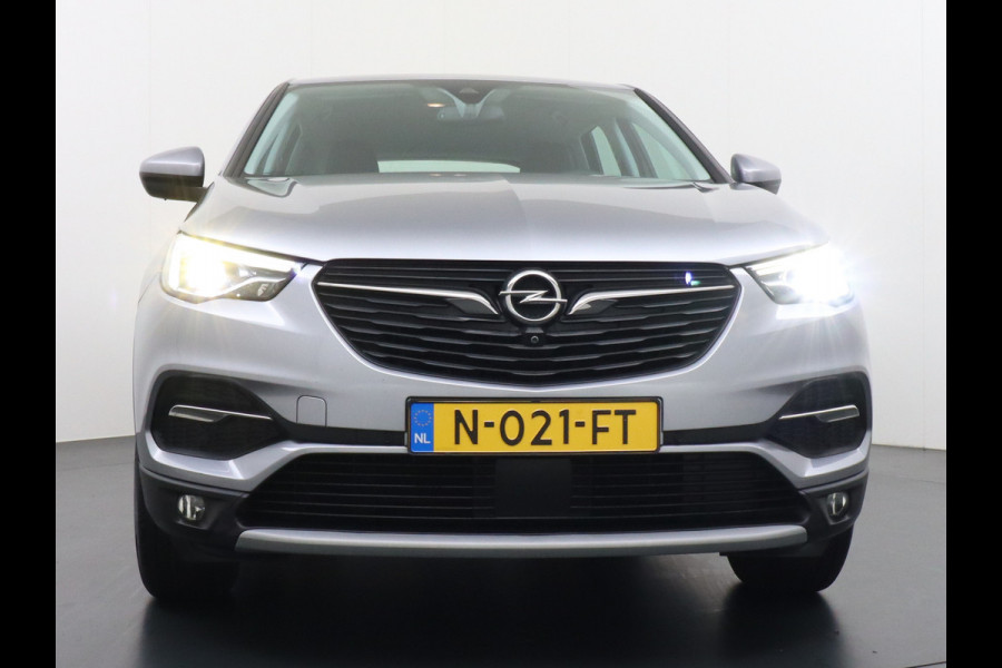 Opel Grandland X T 131pk 360Camera Navi 1/2Leer Apple/AndroidPdc Dab Ecc Tel. Isofix Mistlampen Blindspot Lane-dep. Bordherk. Usb Bluetooth CruiseControl Licht-/Zichtpakket Elek.Inkl.spiegels Elek.Ramen Led 17''LM 1.2 Turbo Business Elegance NL-auto! B- klasse EURO 6 Origin.NLse auto Volledig Dealer onderhouden laatste beurt bij 101.000km