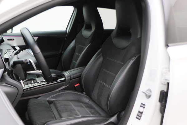 Mercedes-Benz A-Klasse 250 e Business Solution AMG Limited Camera, Sfeerverlichting, Apple Carplay, LED, Cruise, PDC