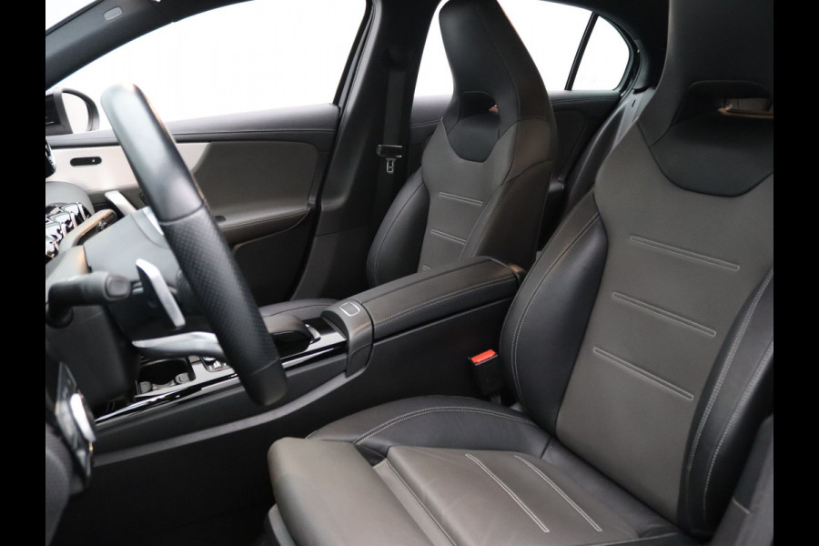 Mercedes-Benz A-Klasse 165pk Advantage Automaat Camera | Cruise | Climate | Navi | Parkeersens. v+a