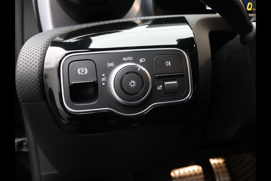 Mercedes-Benz A-Klasse 165pk Advantage Automaat Camera | Cruise | Climate | Navi | Parkeersens. v+a