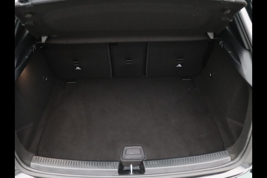 Mercedes-Benz A-Klasse 165pk Advantage Automaat Camera | Cruise | Climate | Navi | Parkeersens. v+a
