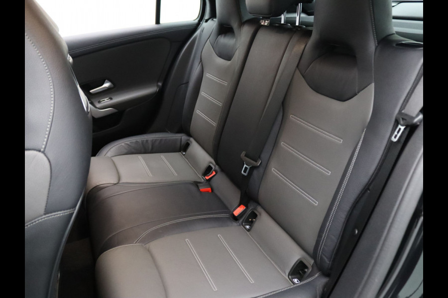 Mercedes-Benz A-Klasse 165pk Advantage Automaat Camera | Cruise | Climate | Navi | Parkeersens. v+a