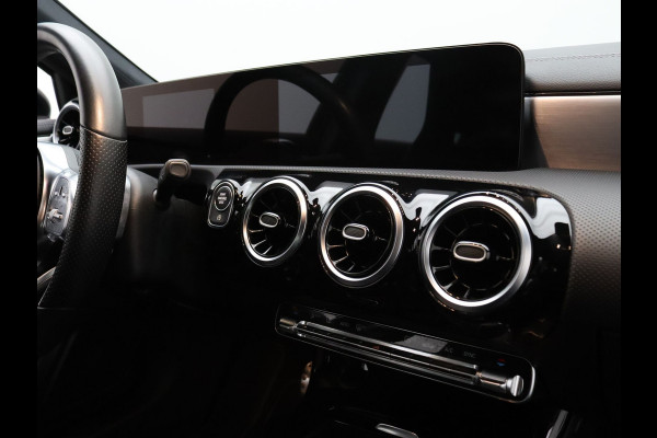 Mercedes-Benz A-Klasse 165pk Advantage Automaat Camera | Cruise | Climate | Navi | Parkeersens. v+a