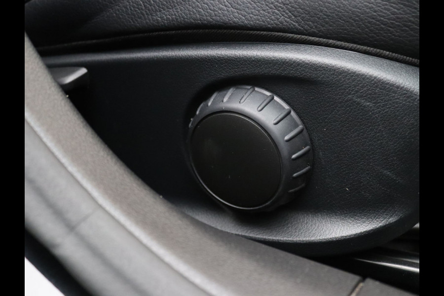 Mercedes-Benz A-Klasse 165pk Advantage Automaat Camera | Cruise | Climate | Navi | Parkeersens. v+a