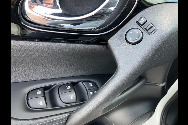 Nissan QASHQAI 1.3 DIG-T Acenta | Trekhaak | Camera | NAP