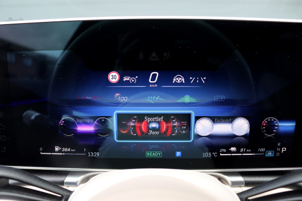 Mercedes-Benz S-Klasse 580 e Lang AMG Line | Airmatic | Distronic+ | Chauffeurspakket | Zonweringspakket | Massage V+A | | MBUX Tablet | Burmester | HUD | Stoelventilatie V+A | Nekverwarming |