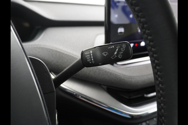 Škoda ENYAQ iV 60 SOH 92% Apple Carplay Android Auto Navi Ecc Cruise Control Camera Pdc Led MirrorLink Lmv DAB SmartLink Rijstrooksensor 1e Eigenaar Origineel Nederlandse Auto