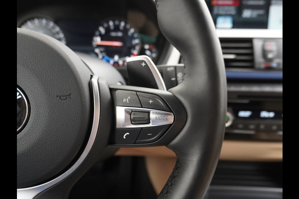 BMW 3 Serie Touring 330i AUT-8 M-Sport Pack Leder+Memory Harman&Kardon® Audio Adap.Cruise Apple Carplay Head-Up Navi 19" Virtual CockpitCame Lmv  Stoelverwarming DAB Elek.Achterklep Zwarte-Hemel Adaptieve Led Wifi Surround Camera Origineel Nederlandse Auto Zeer compleet! €71.000 nieuwprijs!