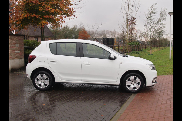 Dacia Sandero 0.9 TCe Easy-R Comfort | Cruise Control | Automaat | DAB | Airco |