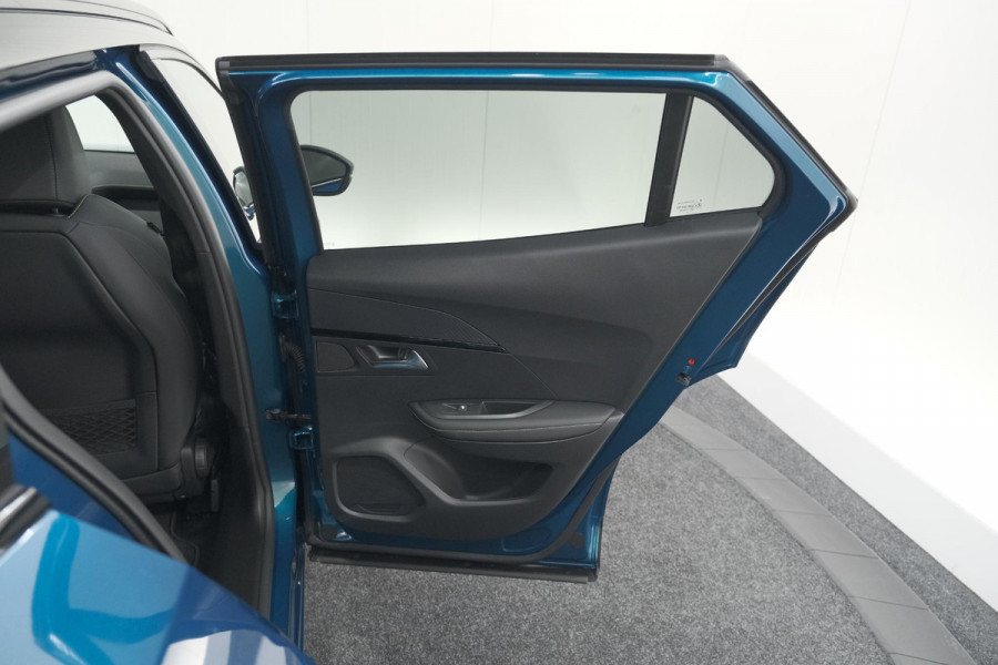 Peugeot 2008 Hybrid 145 e-DCS6 GT | Camera | Apple Carplay | Parkeersensoren