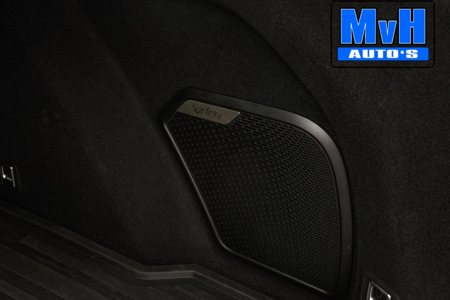 Lynk & Co 01 1.5 Hybride|LEER|FULL BLACK XL|ZWARTE.HEMEL|NAP