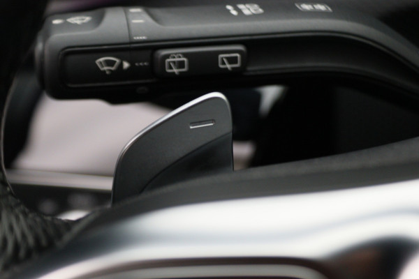 Mercedes-Benz A-Klasse 250 e Business Solution AMG Limited Camera, Sfeerverlichting, Apple Carplay, LED, Cruise, PDC