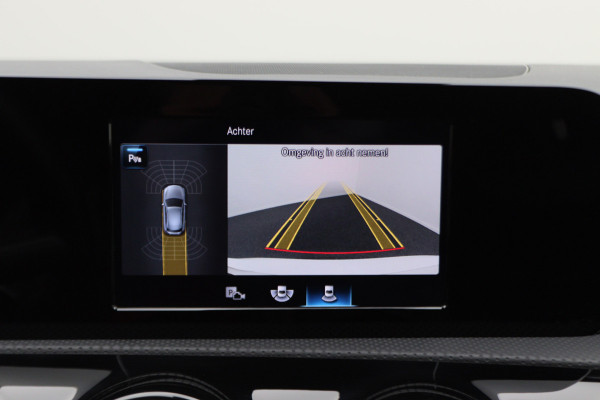 Mercedes-Benz A-Klasse 250 e Business Solution AMG Limited Camera, Sfeerverlichting, Apple Carplay, LED, Cruise, PDC