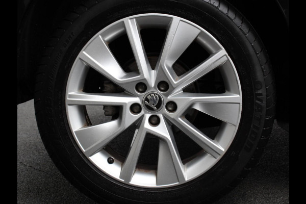 Škoda Kamiq 1.0 TSI 110pk DSG Style | Navigatie | Apple Carplay / Android auto | Parkeersensor achter | Cruise Control | Verwarmbare voorstoelen | Extra getint glas | Climate Control