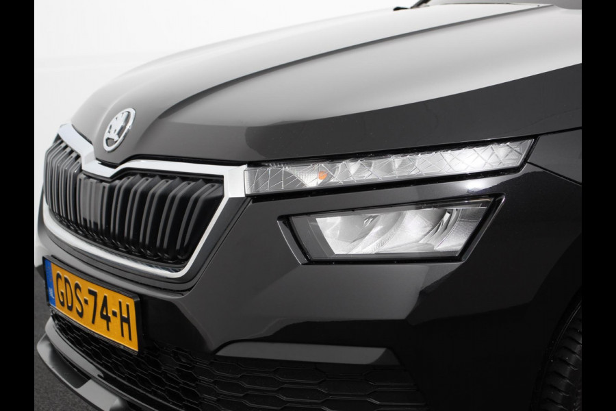 Škoda Kamiq 1.0 TSI 110pk DSG Style | Navigatie | Apple Carplay / Android auto | Parkeersensor achter | Cruise Control | Verwarmbare voorstoelen | Extra getint glas | Climate Control