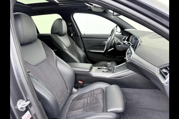 BMW 3 Serie Touring 320i VAN: €34.900,- VOOR: €31.877,- UW EINDEJAARSVOORDEEL: €3.023,-|M-SPORT| PANO| ADAP. CRUISE| NET GROOT ONDERHOUD GEHAD, RIJKLAAR| ELEK. ACHTERKLEP| CAMERA|