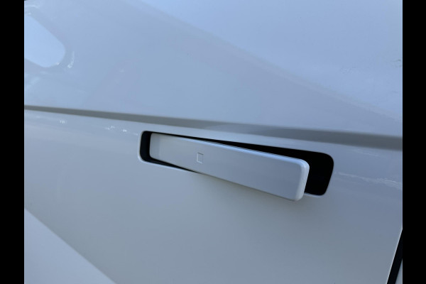 Hyundai IONIQ 5 Lounge AWD 77.4 kWh SOH 100% RIJKLAAR! | FABRIEKSGARANTIE HYUNDAI TOT 10-2028| |STOELVERWARMING + VENTILATIE| DEALER OH. |ELEK. ACHTERKLEP| BOSE AUDIO| VOL OPTIES| ACHTERBANK VERWARMD| HEAD-UP