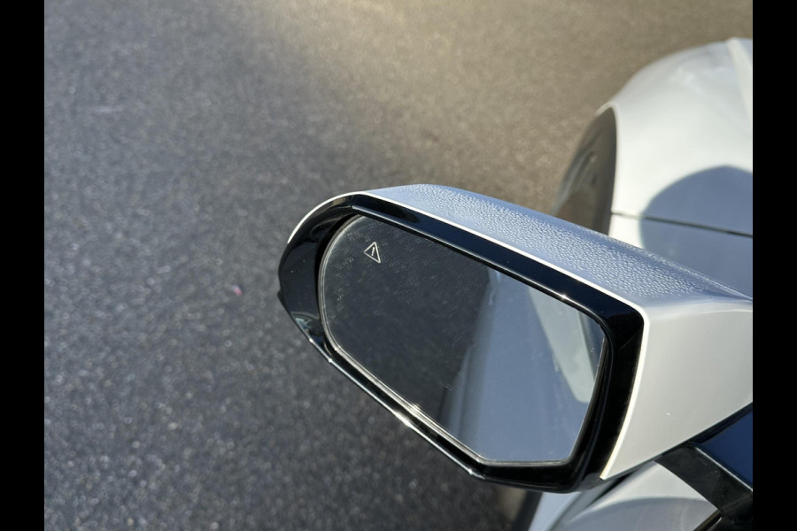 Hyundai IONIQ 5 Lounge AWD 77.4 kWh SOH 100% RIJKLAAR! | FABRIEKSGARANTIE HYUNDAI TOT 10-2028| |STOELVERWARMING + VENTILATIE| DEALER OH. |ELEK. ACHTERKLEP| BOSE AUDIO| VOL OPTIES| ACHTERBANK VERWARMD| HEAD-UP