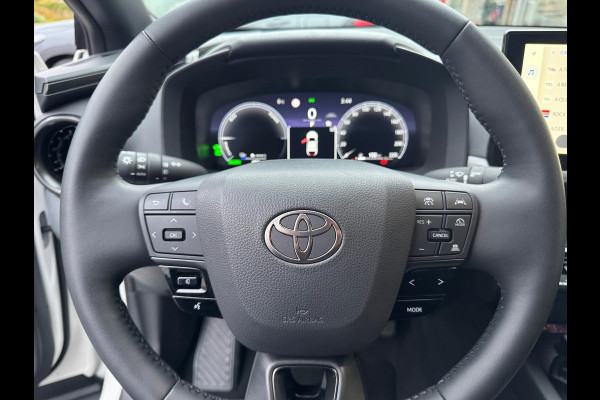 Toyota C-HR 2.0 Plug-in Hybrid 223pk Dynamic Bi-Tone | 18 inch, Stoel + Stuurverwarming, Groot scherm, Parkeersensoren, Dodehoekherkenning