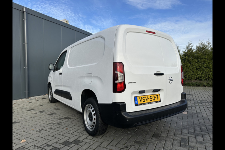 Opel Combo 1.5D 102 PK / L2H1 / 1e EIG. / CAMERA / BLIND SPOT / CRUISE / AIRCO / NAVI / CARPLAY