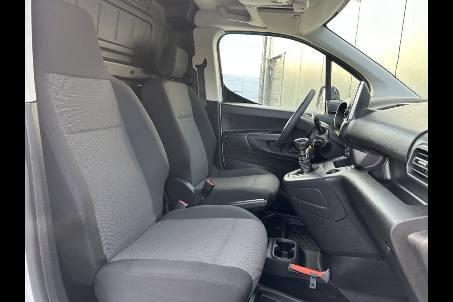 Opel Combo 1.5D 102 PK / L2H1 / 1e EIG. / CAMERA / BLIND SPOT / CRUISE / AIRCO / NAVI / CARPLAY