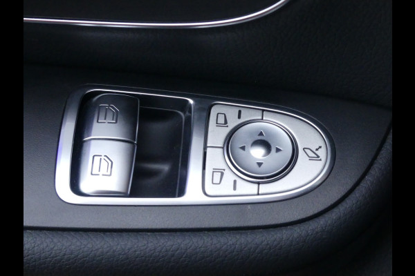 Mercedes-Benz V-Klasse 220d Lang AMG Pakket Dubbel Cabine LED/LEER/Trekhaak