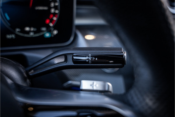 Mercedes-Benz C-Klasse C300 e AMG Line - Panorama | Burmester | Carbon | Memory | 360 Camera