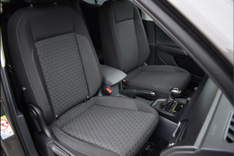 Volkswagen T-Cross 1.0 TSI R-Line DSG Navi Apple Carplay Virtual Full Led ACC