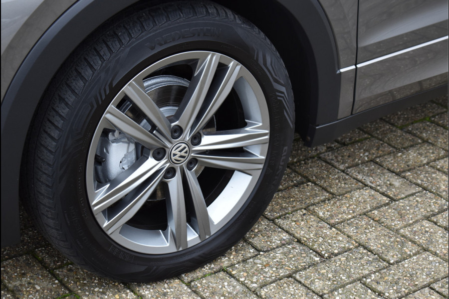 Volkswagen T-Cross 1.0 TSI R-Line DSG Navi Apple Carplay Virtual Full Led ACC