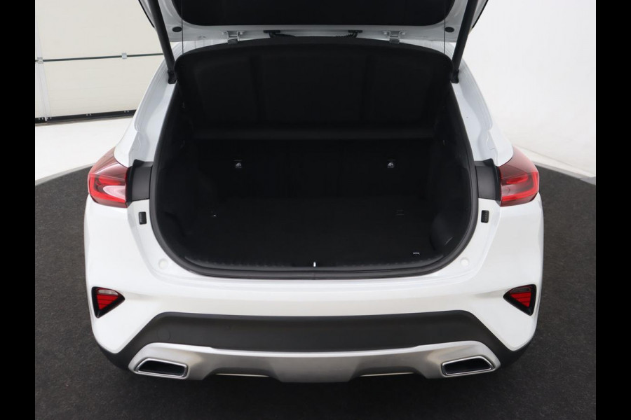 Kia Xceed 1.6 GDi PHEV ExecutiveLine | Panoramadak | Stoelventilatie | Leder | Adaptive cruise | Camera | Memory | Achterbankverwarming | Full LED | Keyless | Stuurverwarming | Navigatie | Plug In