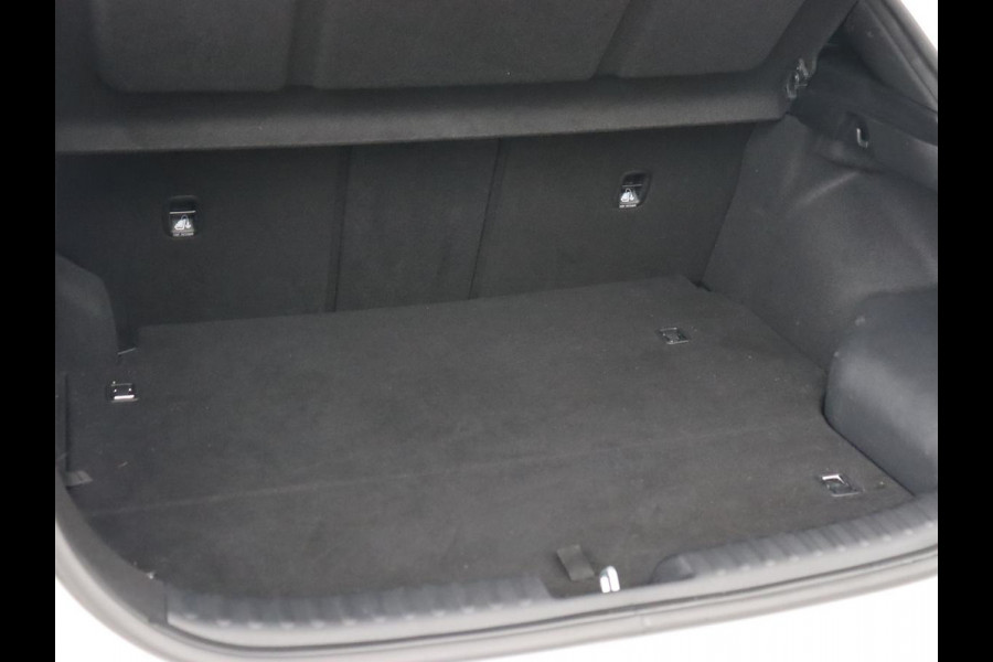 Kia Xceed 1.6 GDi PHEV ExecutiveLine | Panoramadak | Stoelventilatie | Leder | Adaptive cruise | Camera | Memory | Achterbankverwarming | Full LED | Keyless | Stuurverwarming | Navigatie | Plug In