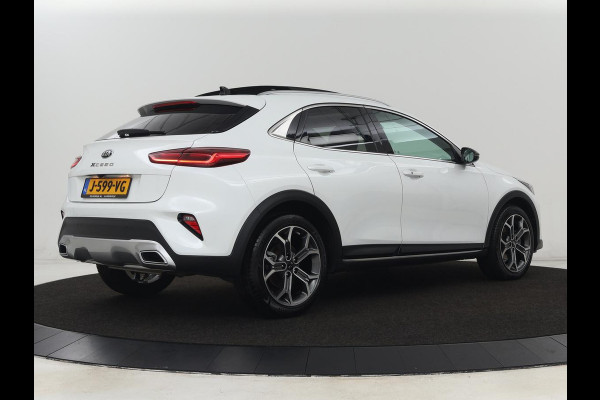 Kia Xceed 1.6 GDi PHEV ExecutiveLine | Panoramadak | Stoelventilatie | Leder | Adaptive cruise | Camera | Memory | Achterbankverwarming | Full LED | Keyless | Stuurverwarming | Navigatie | Plug In