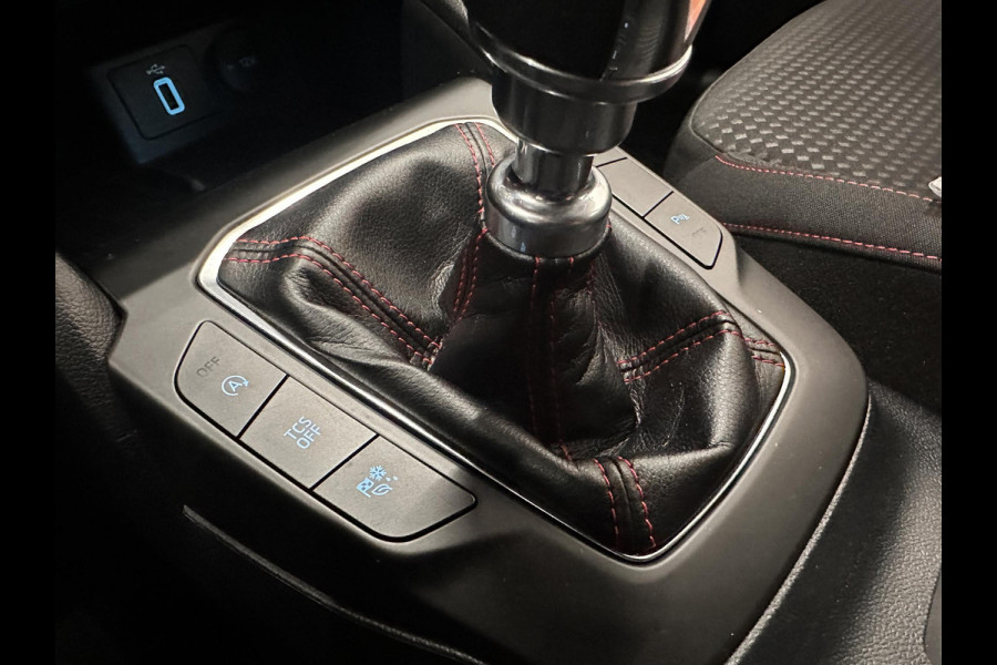 Ford FOCUS Wagon 1.0 EcoBoost 125pk Hybrid ST Line Navigatie Apple Carplay/Android Auto Camera Parkeersensoren Cruise Control Ledverlichting Climate Control Lichtmetalen velgen