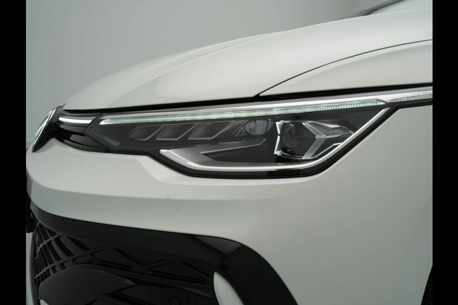 Volkswagen Golf 1.5 eTSI 150pk DSG R-Line Edition Navigatie Camera Acc Stoelverwarming