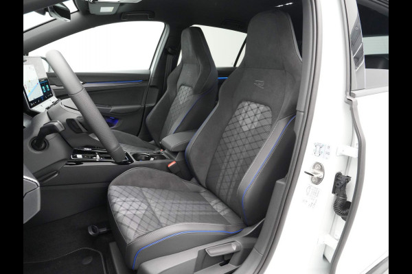 Volkswagen Golf 1.5 eTSI 150pk DSG R-Line Edition Navigatie Camera Acc Stoelverwarming