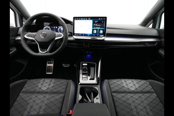 Volkswagen Golf 1.5 eTSI 150pk DSG R-Line Edition Navigatie Camera Acc Stoelverwarming