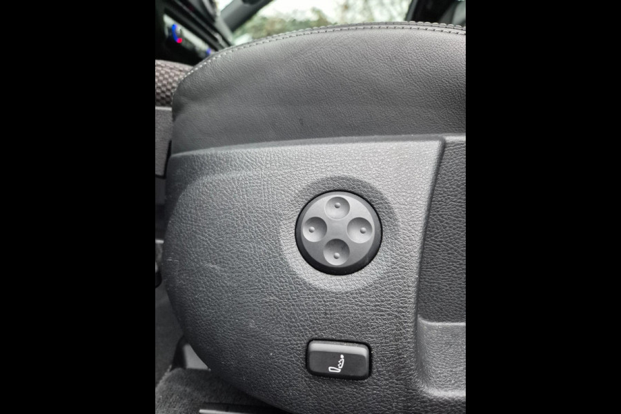 Audi A3 3x 1e eig. S Line Edition Massage Android CarPlay Apple Virtual dash Adaptieve Cruise Line Assist Navi NAP 1.5 TFSI Sport