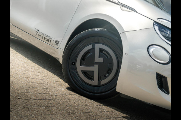 Fiat 500E Giorgio Armani Collector's Edition 42 kWh | 17% Bijtelling | Zeer Exclusief | Beperkte Oplage !