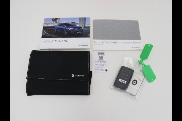 Renault Mégane 1.3 TCe Intens | Automaat | Trekhaak | Camera | Head-Up | Half leder | Carplay | BOSE Sound | Full LED | Keyless | Climate control | Parkeerhulp | Cruise control