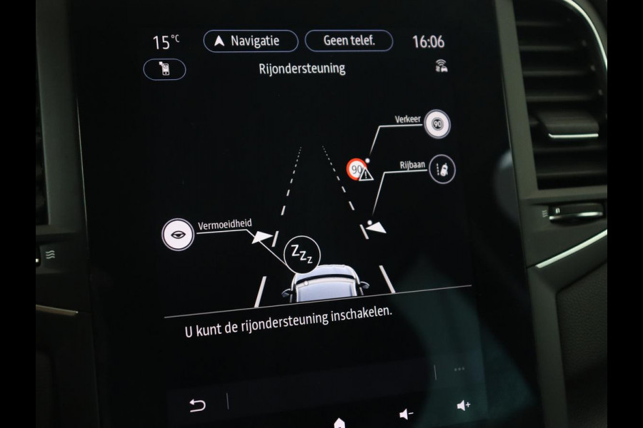 Renault Mégane 1.3 TCe Intens | Automaat | Trekhaak | Camera | Head-Up | Half leder | Carplay | BOSE Sound | Full LED | Keyless | Climate control | Parkeerhulp | Cruise control