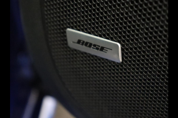 Renault Mégane 1.3 TCe Intens | Automaat | Trekhaak | Camera | Head-Up | Half leder | Carplay | BOSE Sound | Full LED | Keyless | Climate control | Parkeerhulp | Cruise control