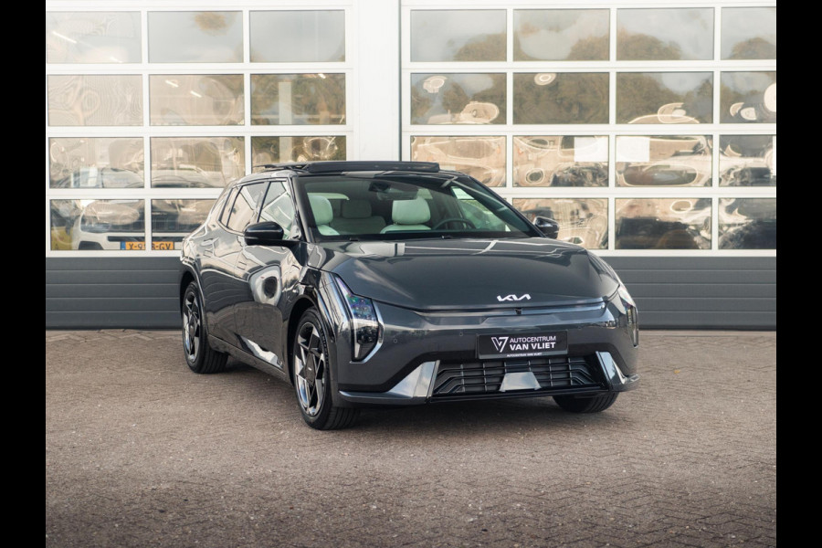 Kia EV4 Hatchback GT-PlusLine 81.4 kWh | leverbaar in 2025 met de lage bijtelling!