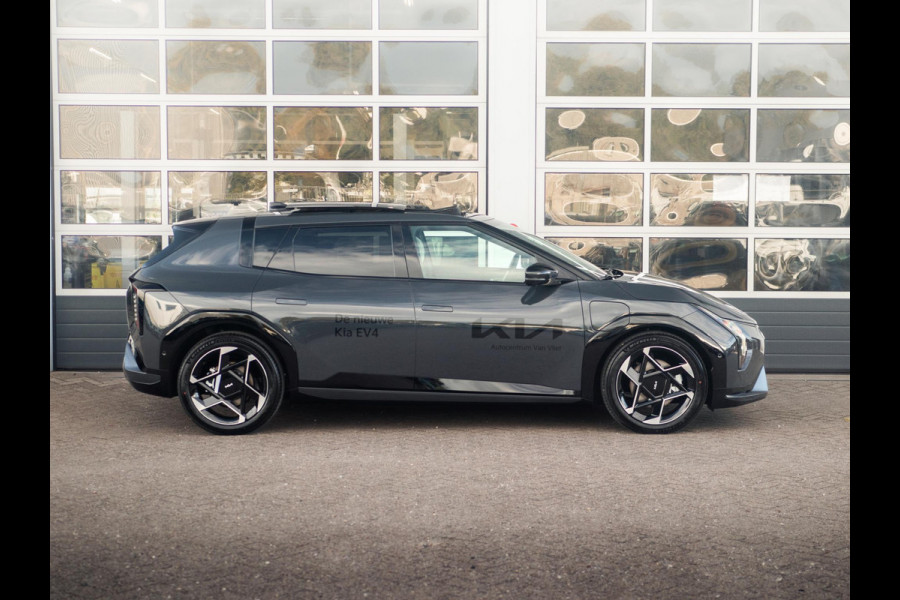 Kia EV4 Hatchback GT-PlusLine 81.4 kWh | leverbaar in 2025 met de lage bijtelling!
