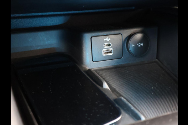 Ford Focus 1.0 ECOBOOST HYBRID 155 PK ST-LINE X + B&O | WINTERPACK | 13" NAVIGATIE | HEAD-UP | 18 INCH | ADAPTIVE CRUISE