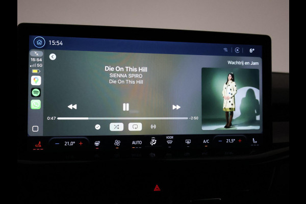 Ford Focus 1.0 ECOBOOST HYBRID 155 PK ST-LINE X + B&O | WINTERPACK | 13" NAVIGATIE | HEAD-UP | 18 INCH | ADAPTIVE CRUISE