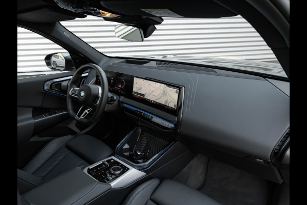 BMW X3 30e xDrive M-Sport Pro - Pano - Trekhaak - ACC - Head-Up