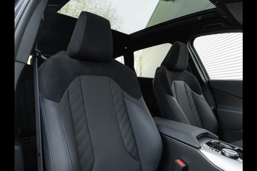 BMW X3 30e xDrive M-Sport Pro - Pano - Trekhaak - ACC - Head-Up